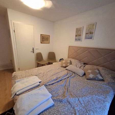 Guesthouse Unique ซาราเยโว ห้อง รูปภาพ