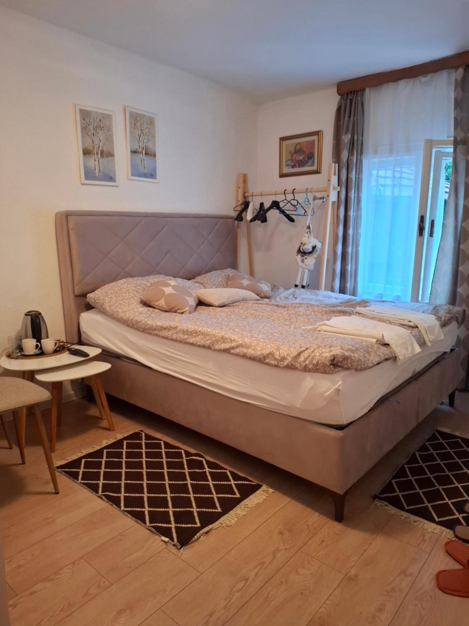 Guesthouse Unique ซาราเยโว ห้อง รูปภาพ