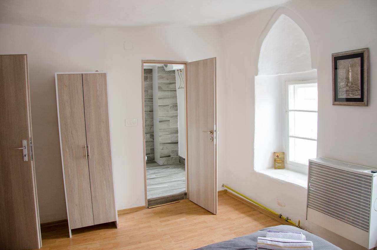 Guesthouse Unique ซาราเยโว ภายนอก รูปภาพ